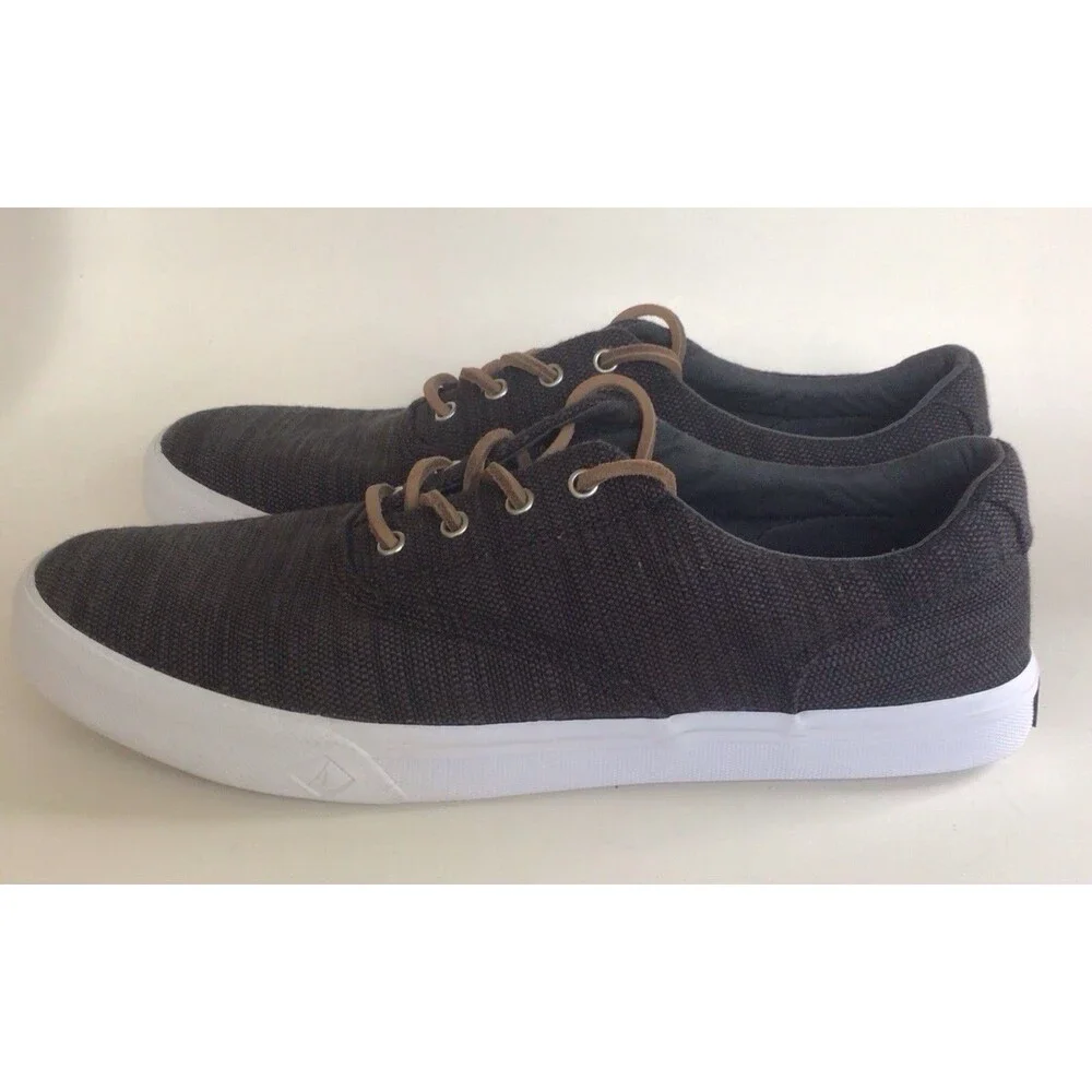NEW SPERRY Striper II CVO Baja Boat Sneaker/Shoe Style STS1961 (Size 9.5 M)